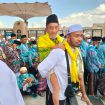 Jemaah haji asal kabupaten Blitar yang digendong petugas (istimewa)