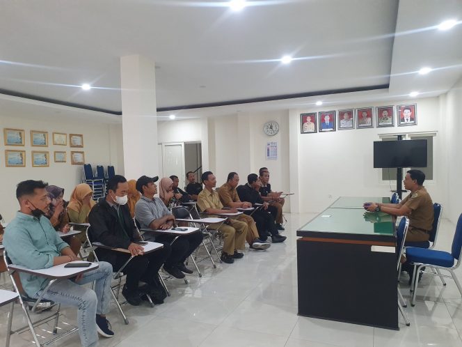 
 Belasan Honorer Datangi Kantor BKPSDM Tulungagung Harap Seluruh Honorer di Tulungagung Diusulkan PPPK Paruh Waktu Sesuai SK MENPANRB