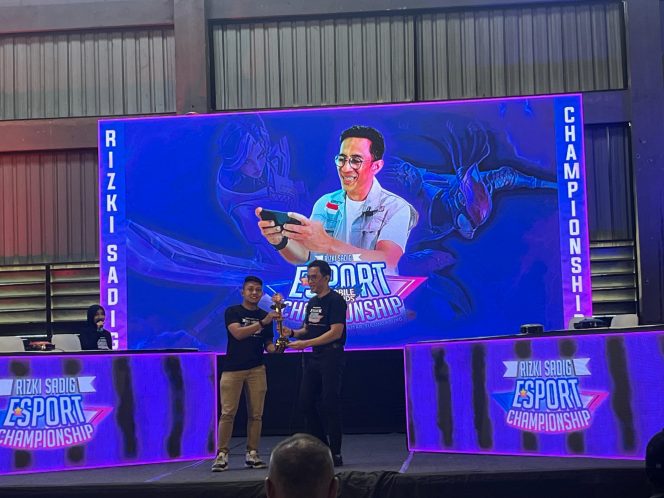 
 Turnamen E-Sport Mobile Legends Piala Rizki Sadig Resmi Digelar, Diikuti 32 Tim Pelajar