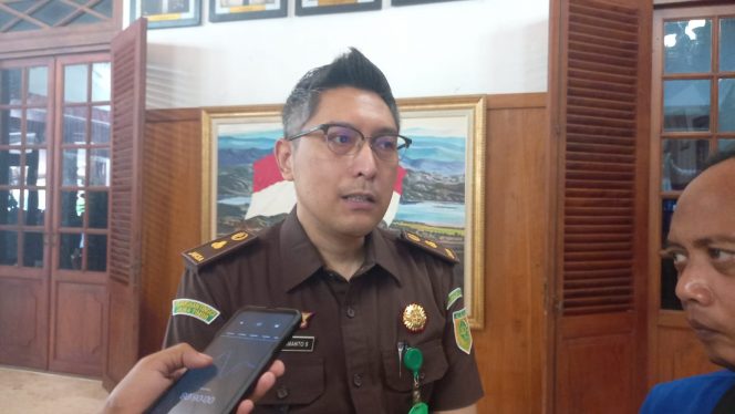 
 KUHP Baru Diterapkan Tahun 2026, Kejari Kebut Pemberkasan Dua Kasus Korupsi