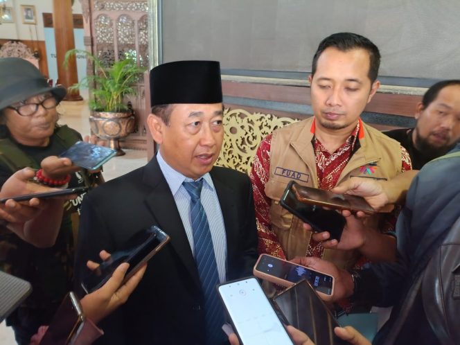 
 Lawan Keputusan Bupati  Sekda Tri Hariadi Tak Hadiri Pelantikan Sebagai Kepala Disnakertrans Tulungagung