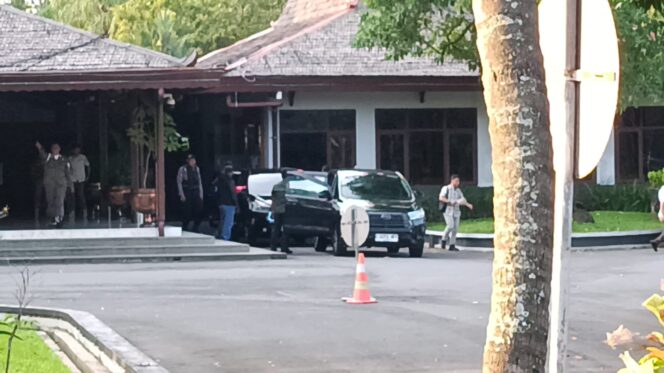 
 KPK Geledah Pendopo Tulungagung, Temukan Surat ‘Sakti’ Bupati Tulungagung
